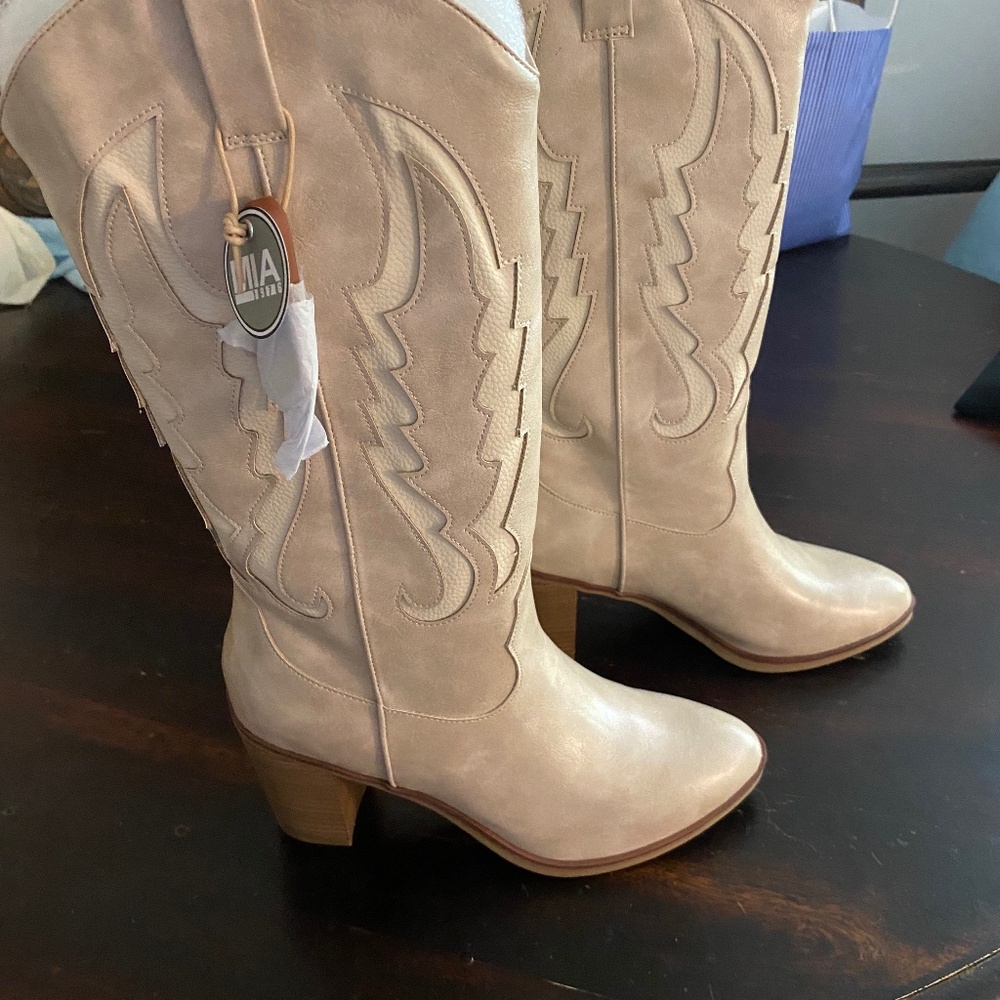 Mia Cowboy style boots